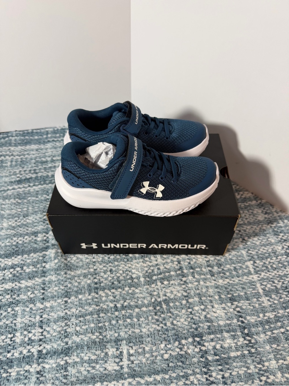 NEW Under Armour Kids' 12 Navy Athletic Sneakers